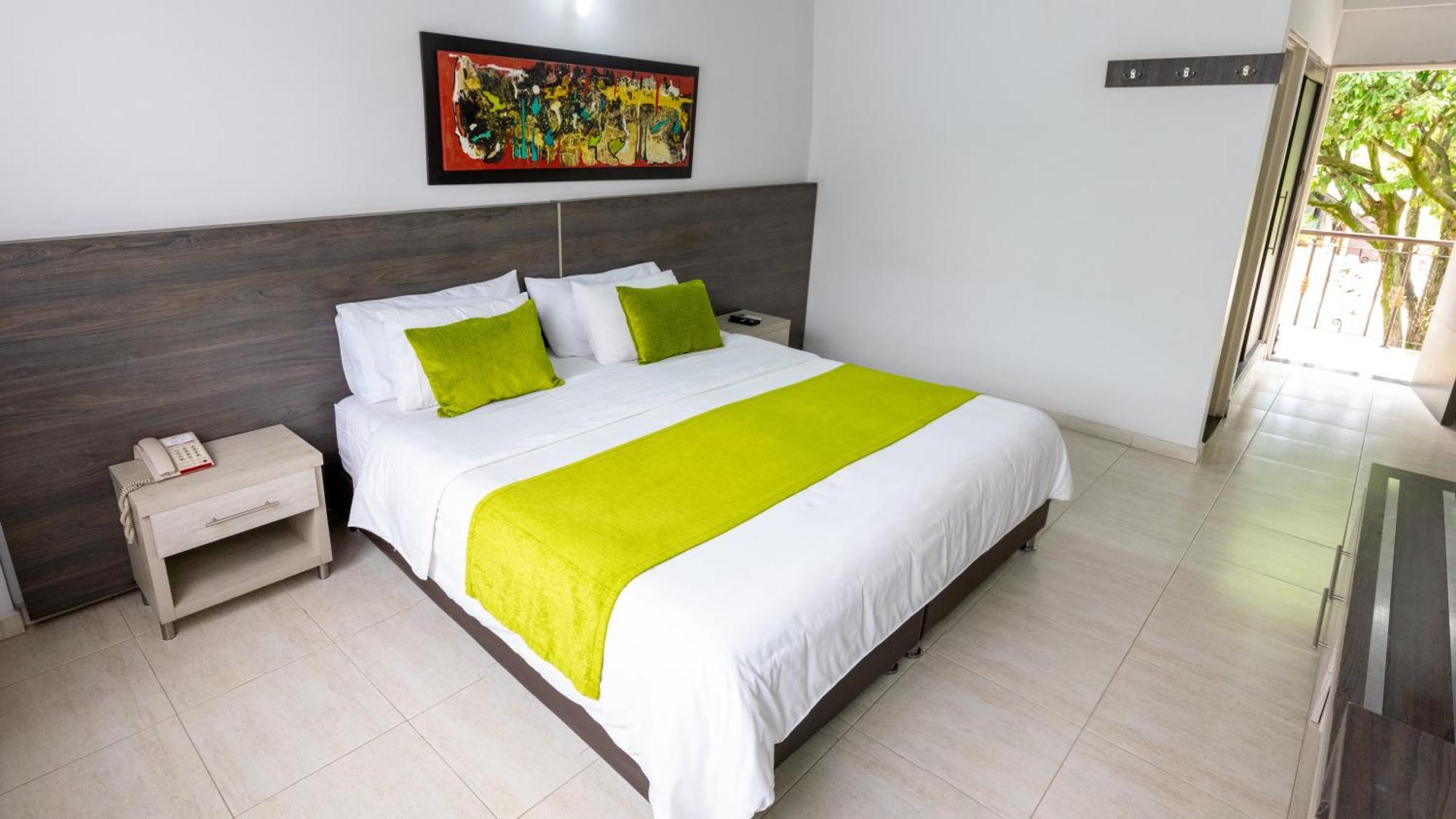 San Juan Internacional 4*