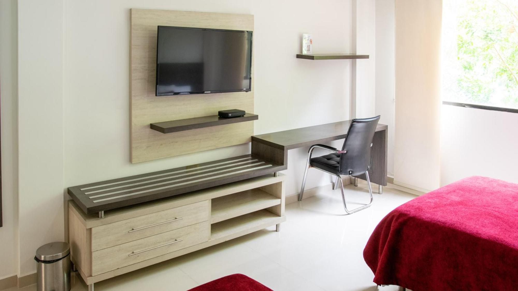 San Juan Internacional 4* Giron